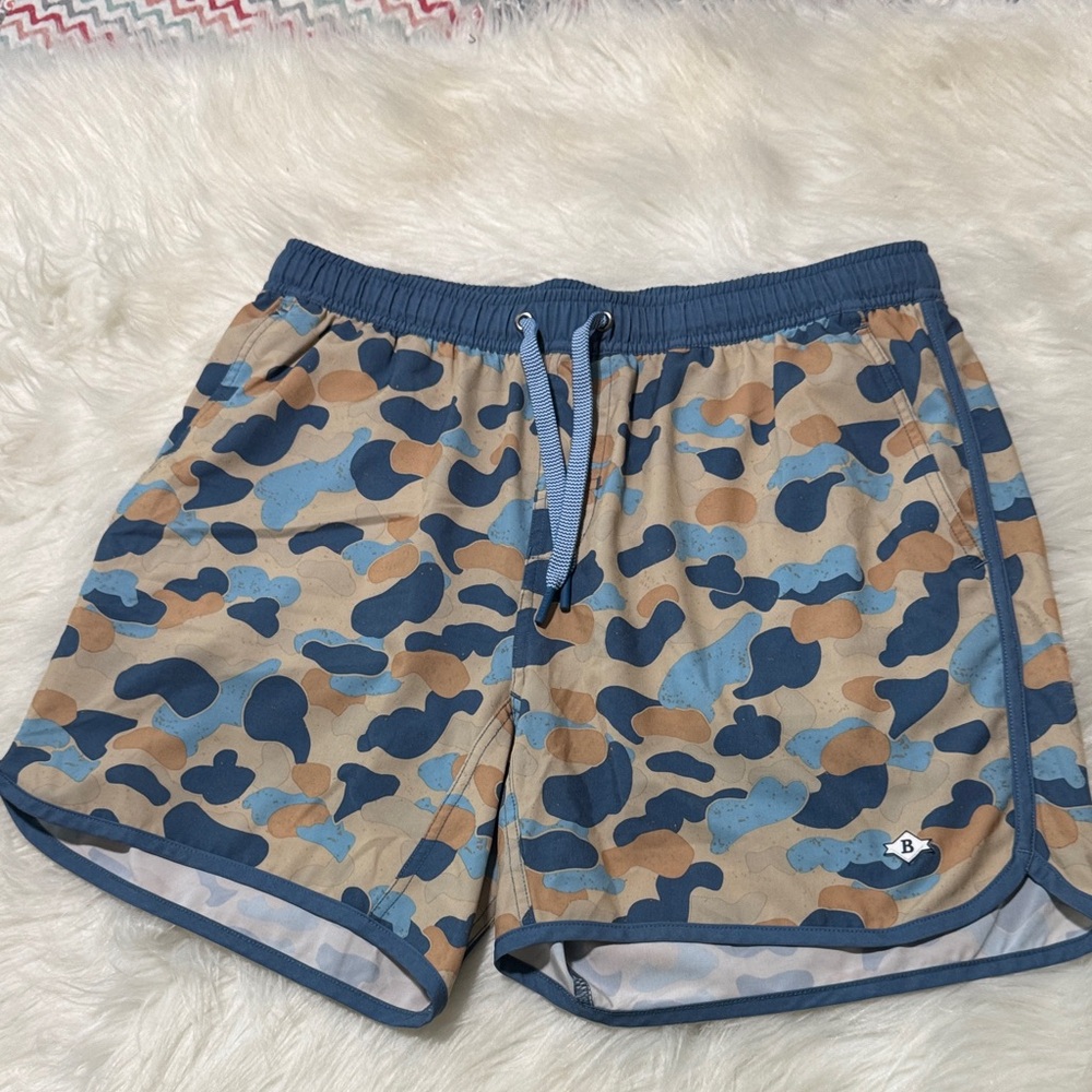 BURLEBO Men's Blue & Tan Camo Swim Board Shorts